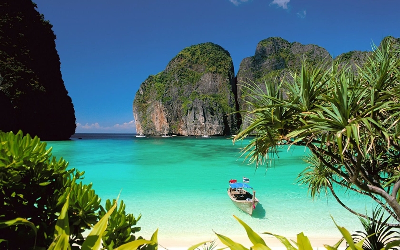 Halong bay view panoramic