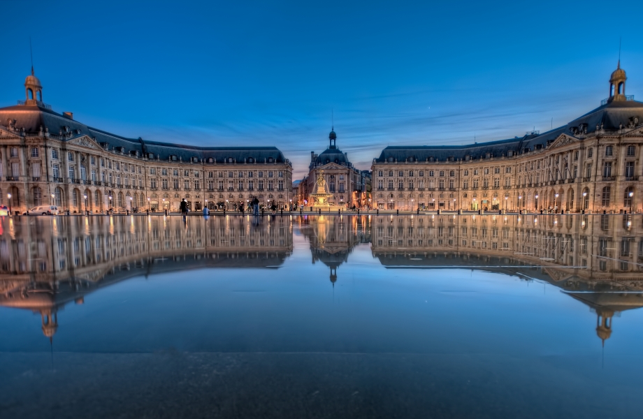 Place.de.la.Bourse.original.22895