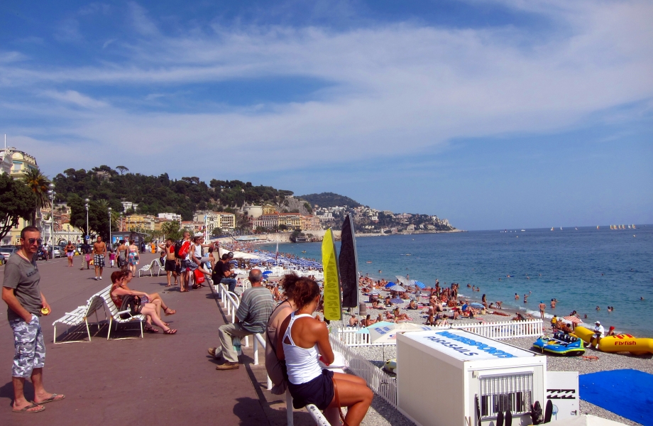 Promenade_des_Anglais_in_Nice