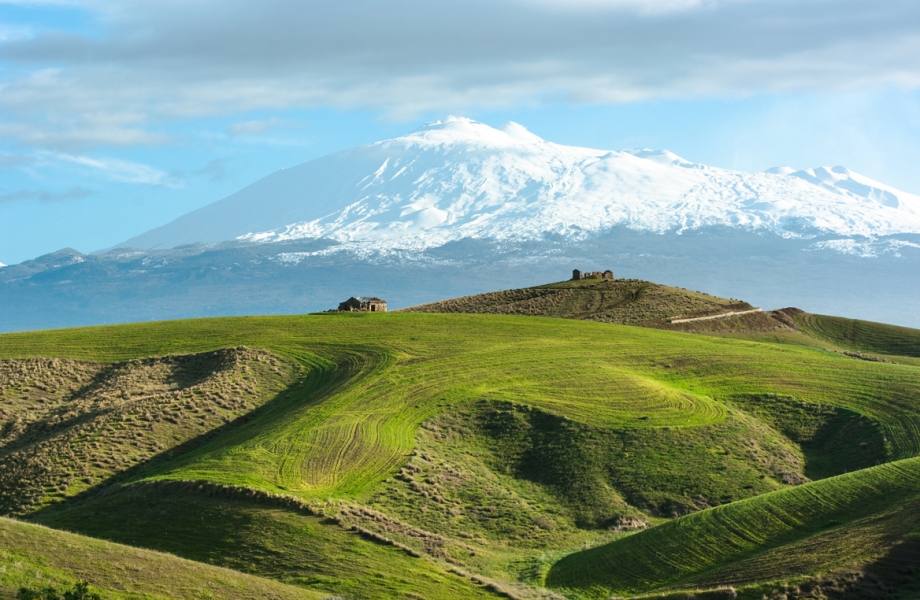 10778376_xxl-etna-landscape-opt