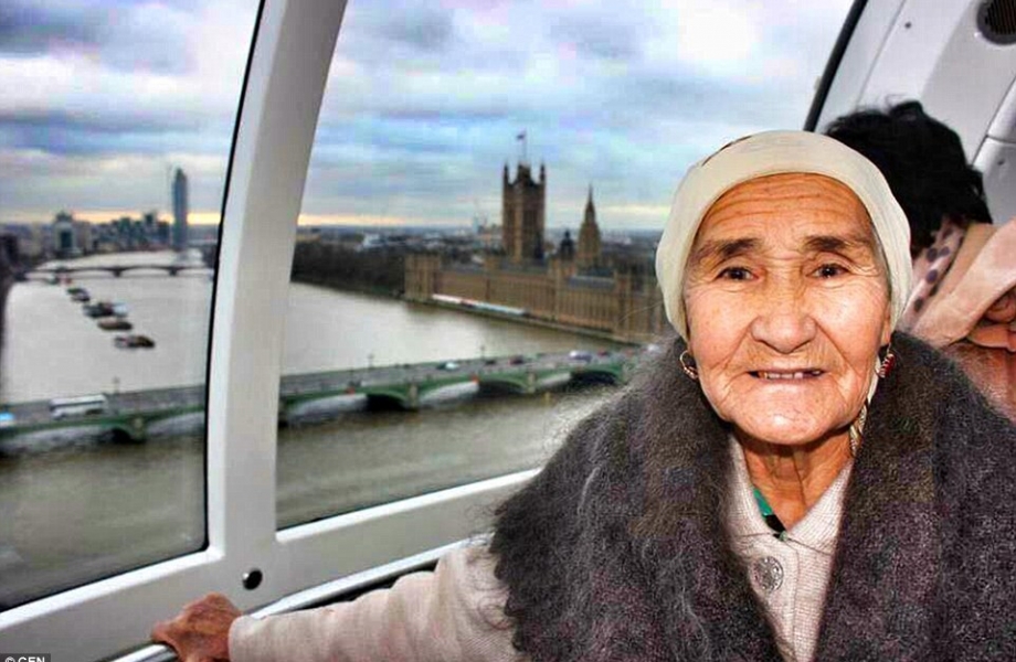 291A784E00000578-3098883-Kazakh_pensioner_Lena_Toksanbaeva_has_become_a_social_media_sens-a-5_1432722003762