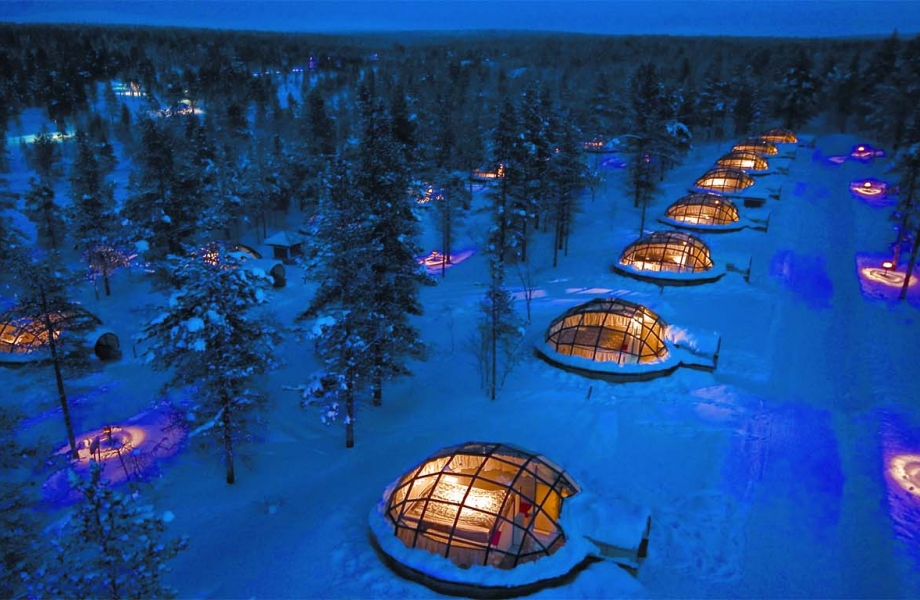 glass-igloo-poster