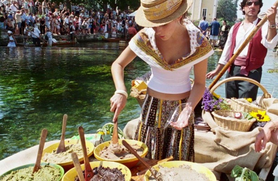 isle-sur-sorgue-floating-market