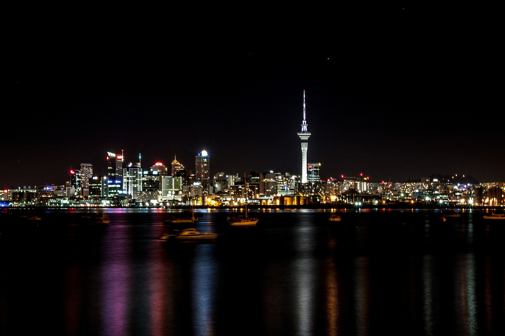 Auckland-sky-tower-landscape Auckland-sky-tower-landscape
