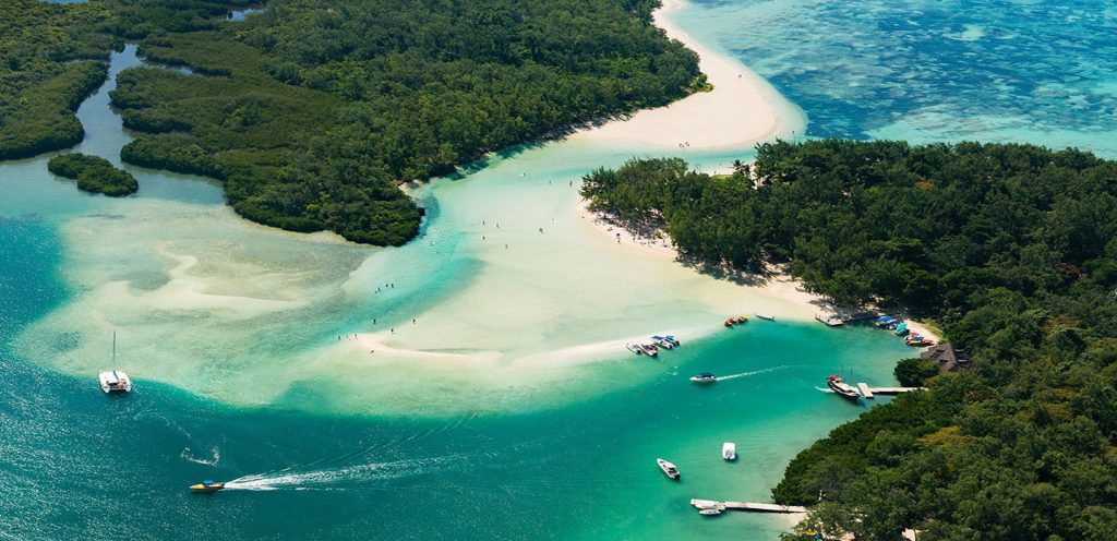 Iles Aux Cerfs