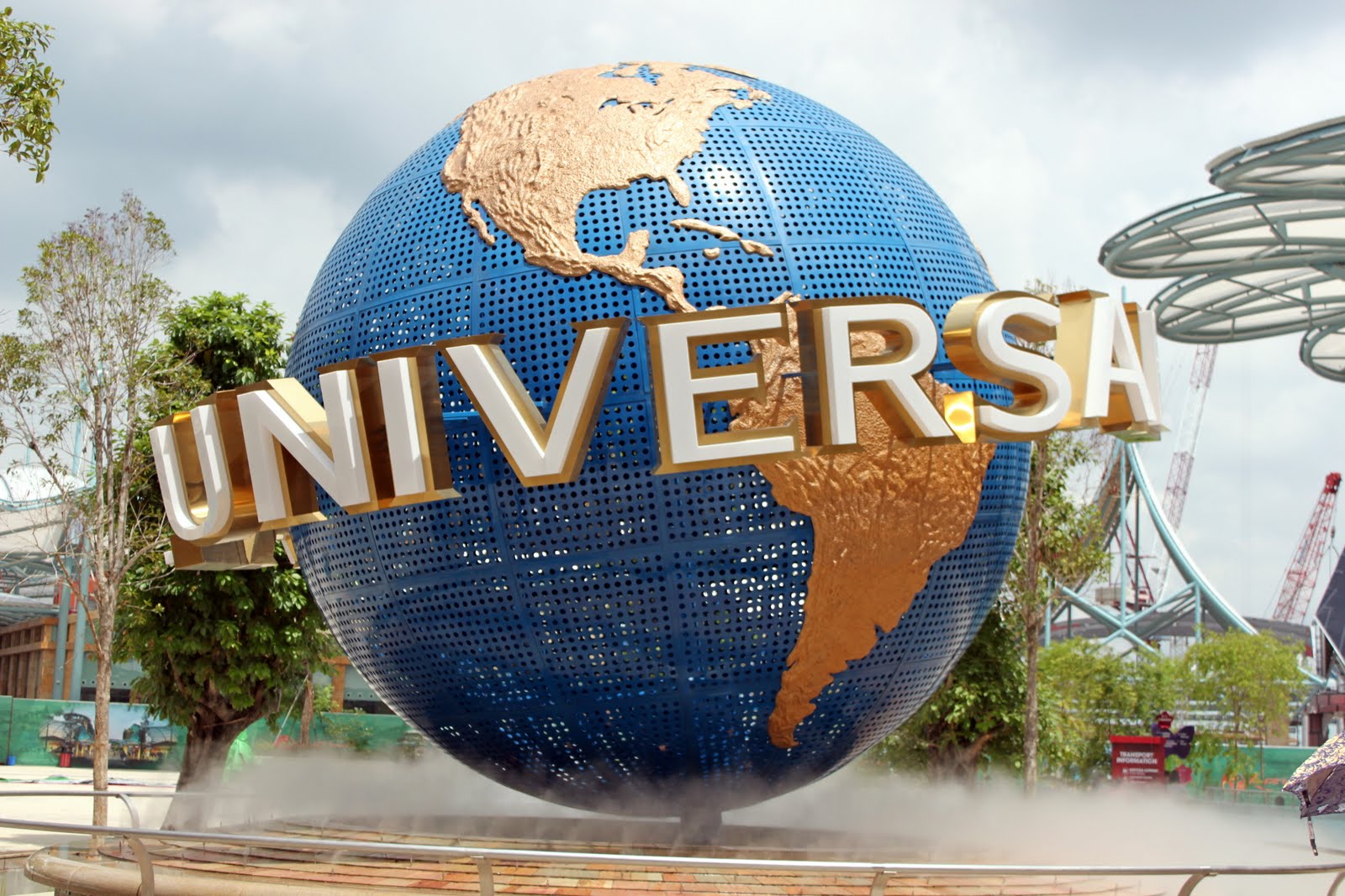 trip ke universal studio singapore