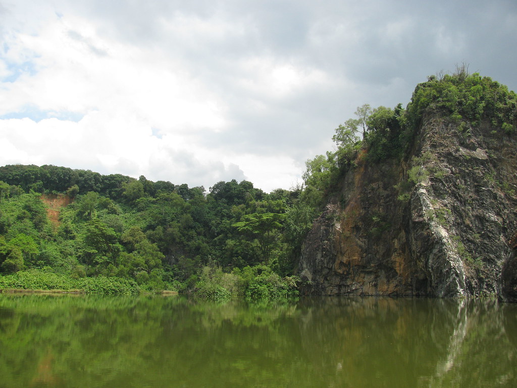 Bukit Batok Town Park and the lake Xiao Guilin, one of the best romantic places in Singapore