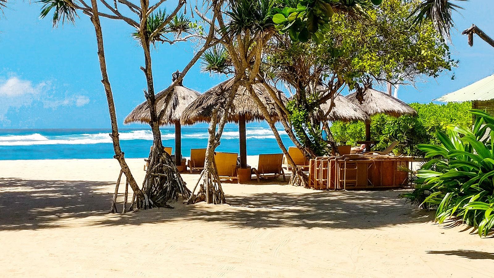 Best Bali Beaches for those who love surf and sand
