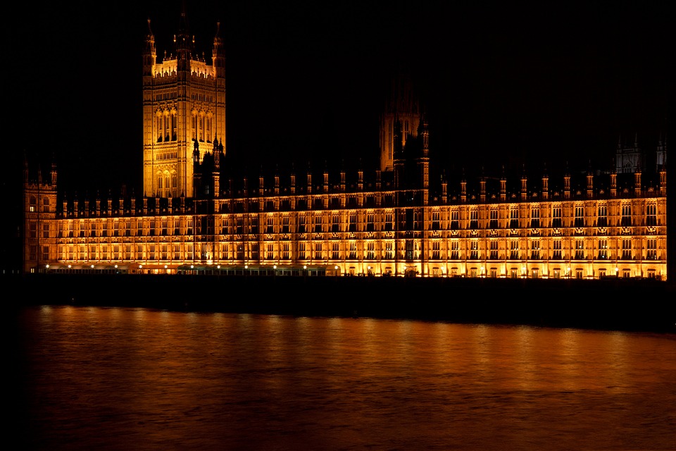Night view of Palace
