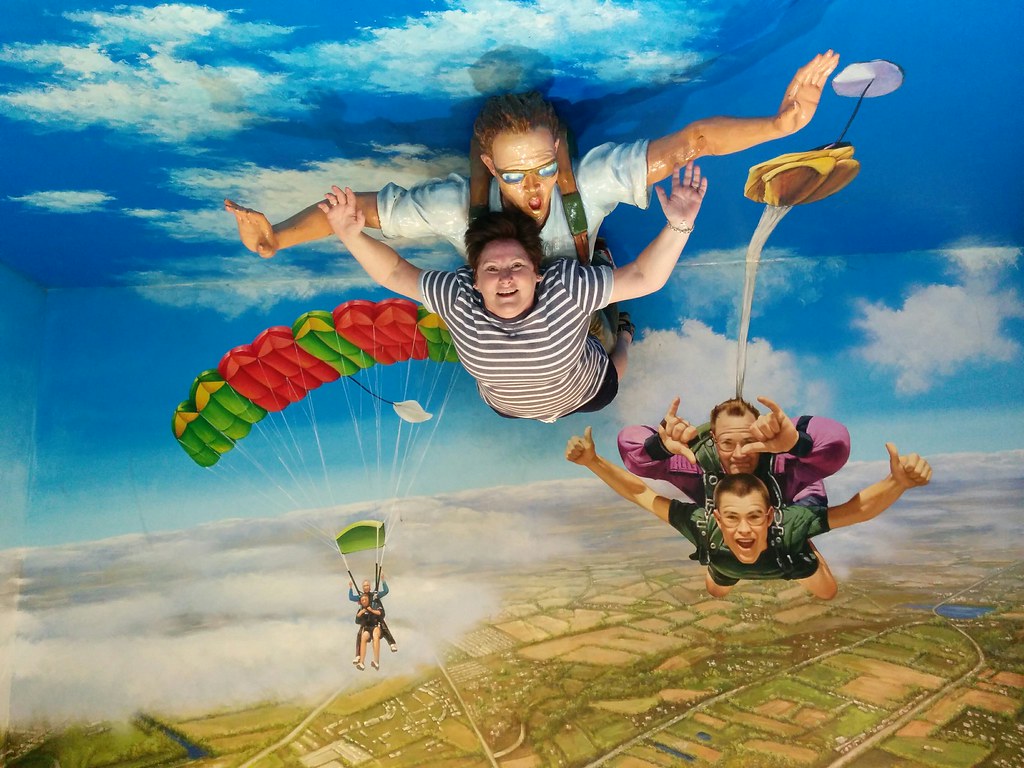 Skydiving illusion at the Trick eye museum in Singapore