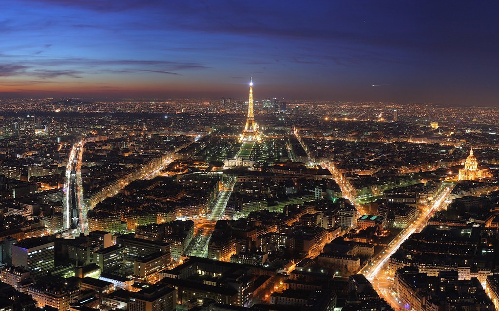 Nightlife at Paris