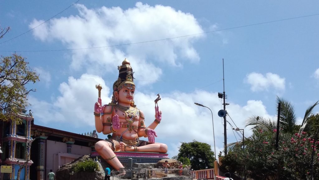 One of the major temples to visit while planning a trip to Sri Lanka