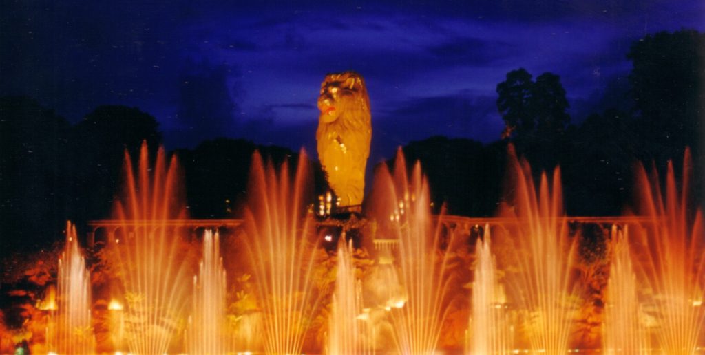 a jaw dropping musical fountain show