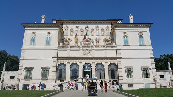 The front view of Galleria Borghese