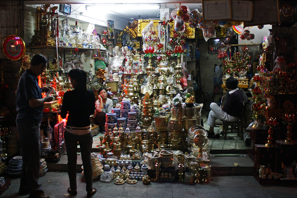 Street Vendors in Hanoi