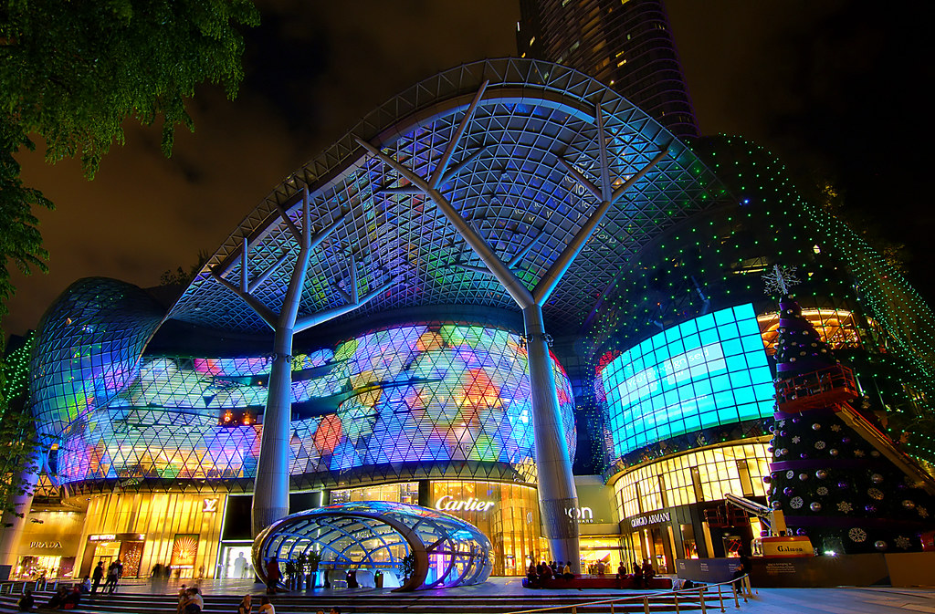 ion orchard mall in the night