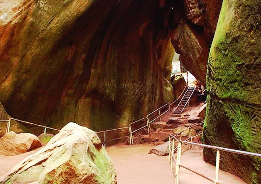 Edakkal Cave