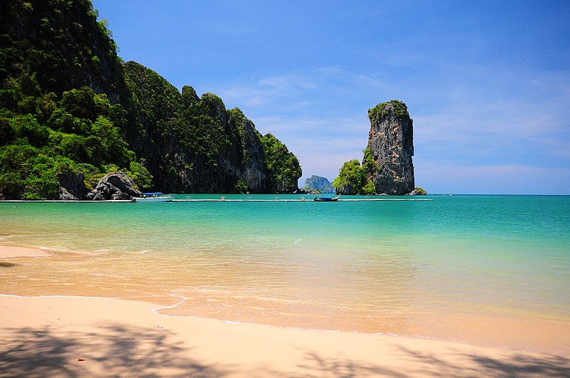 Learning Rock Climbing in Krabi Is Not Difficult At All