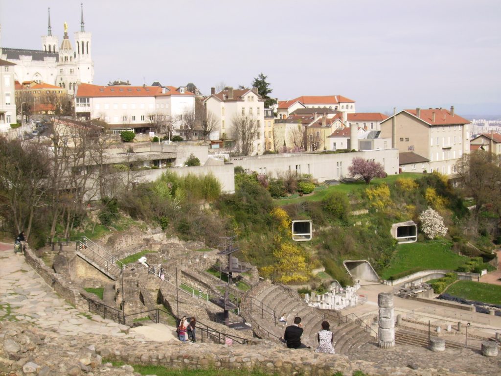 A picture of the archaeological street near Musee de la Civilisation Gallo-Romaine