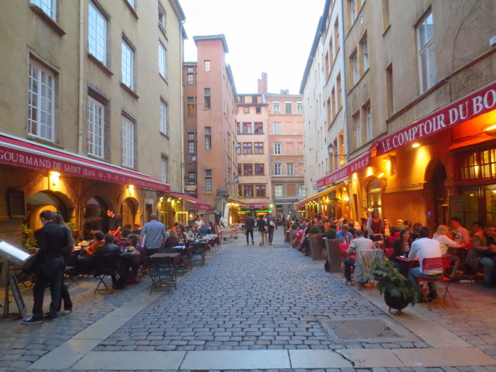 A picture of the streets of Quartier Saint-Jean
