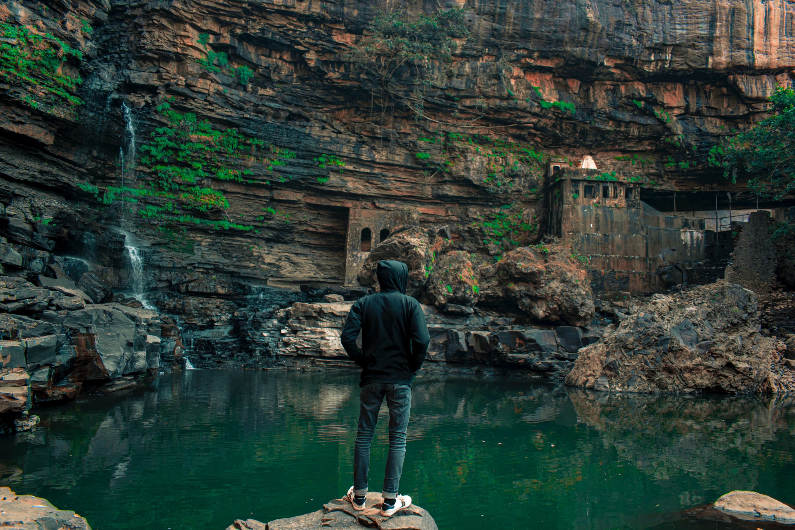 Garadia Mahadev Temple - Explore the unexplored beauty!