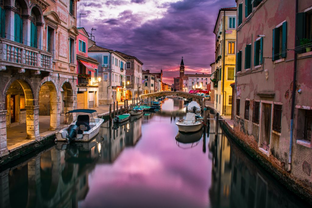 A colourful picture of Venice