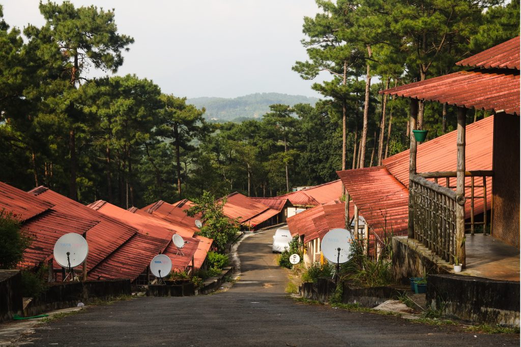 An amazing picture of some little houses in Shillong