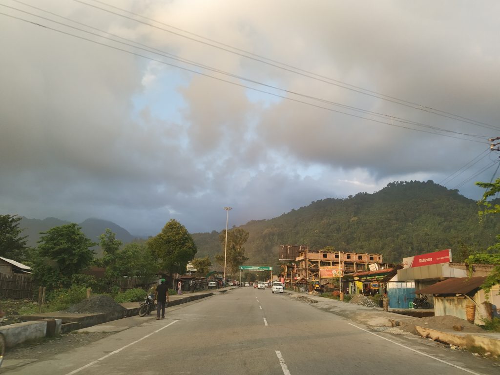 The entrance of Roing