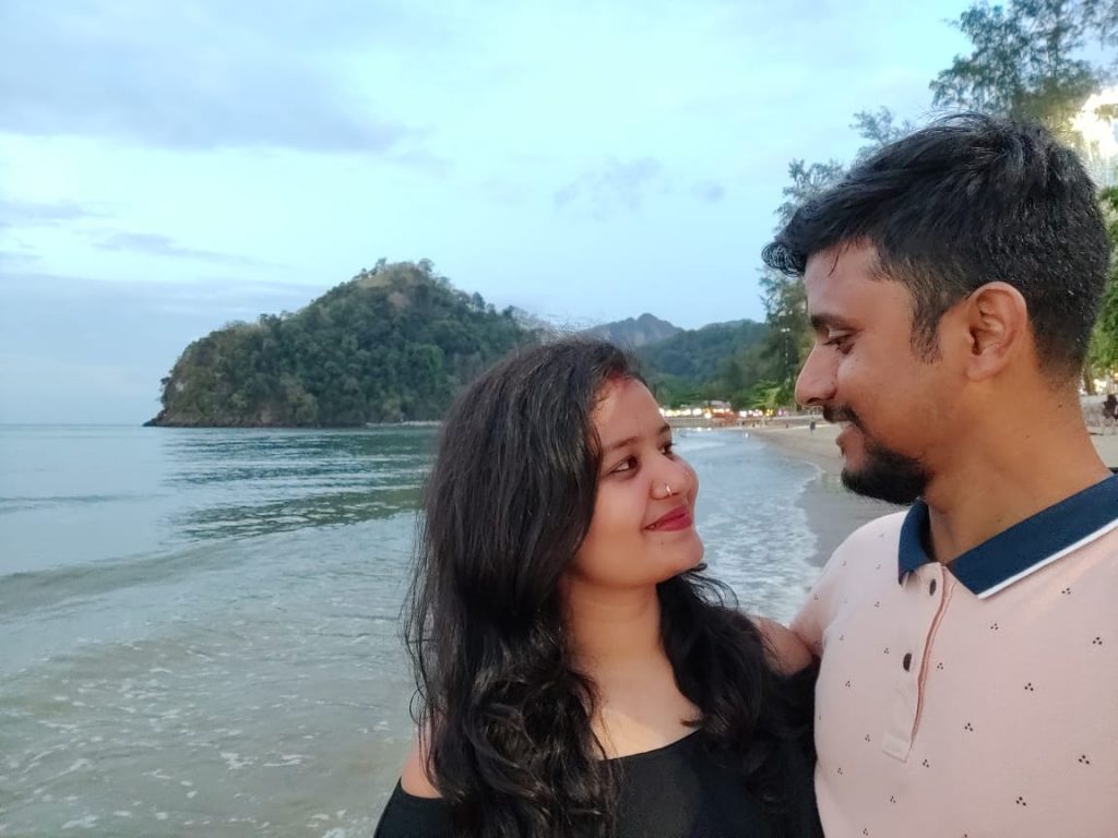 A happy couple on their trip to Thailand