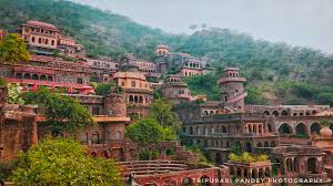 alwar fort in Rajasthan