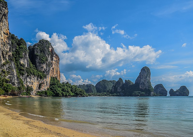 Railay peninsula beautiful beach