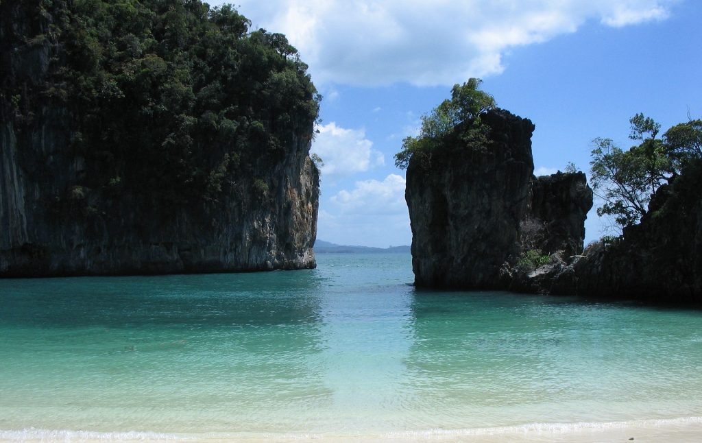 Koh Hong Island Beach