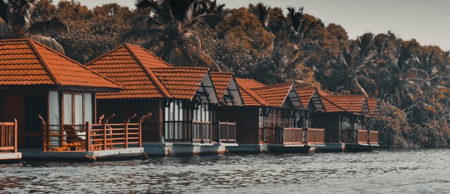 Backwater Resorts In Kerala Find The Top Resorts