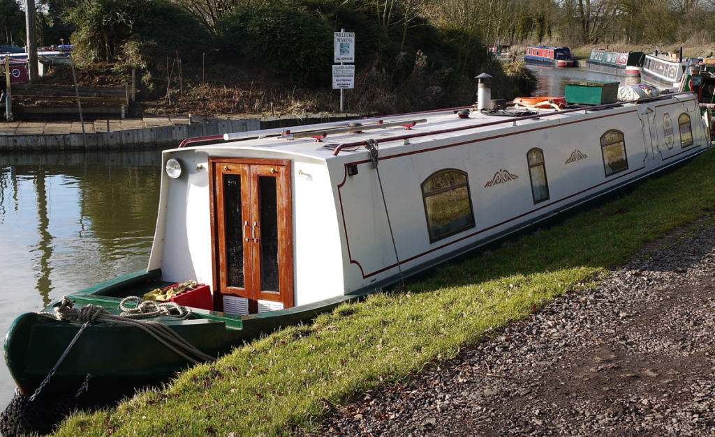 The Requirements and Costs Of Living On A Narrow Boat
