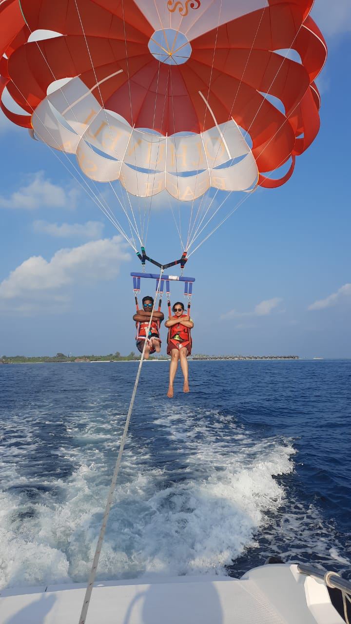 Parasailing in Maldives
