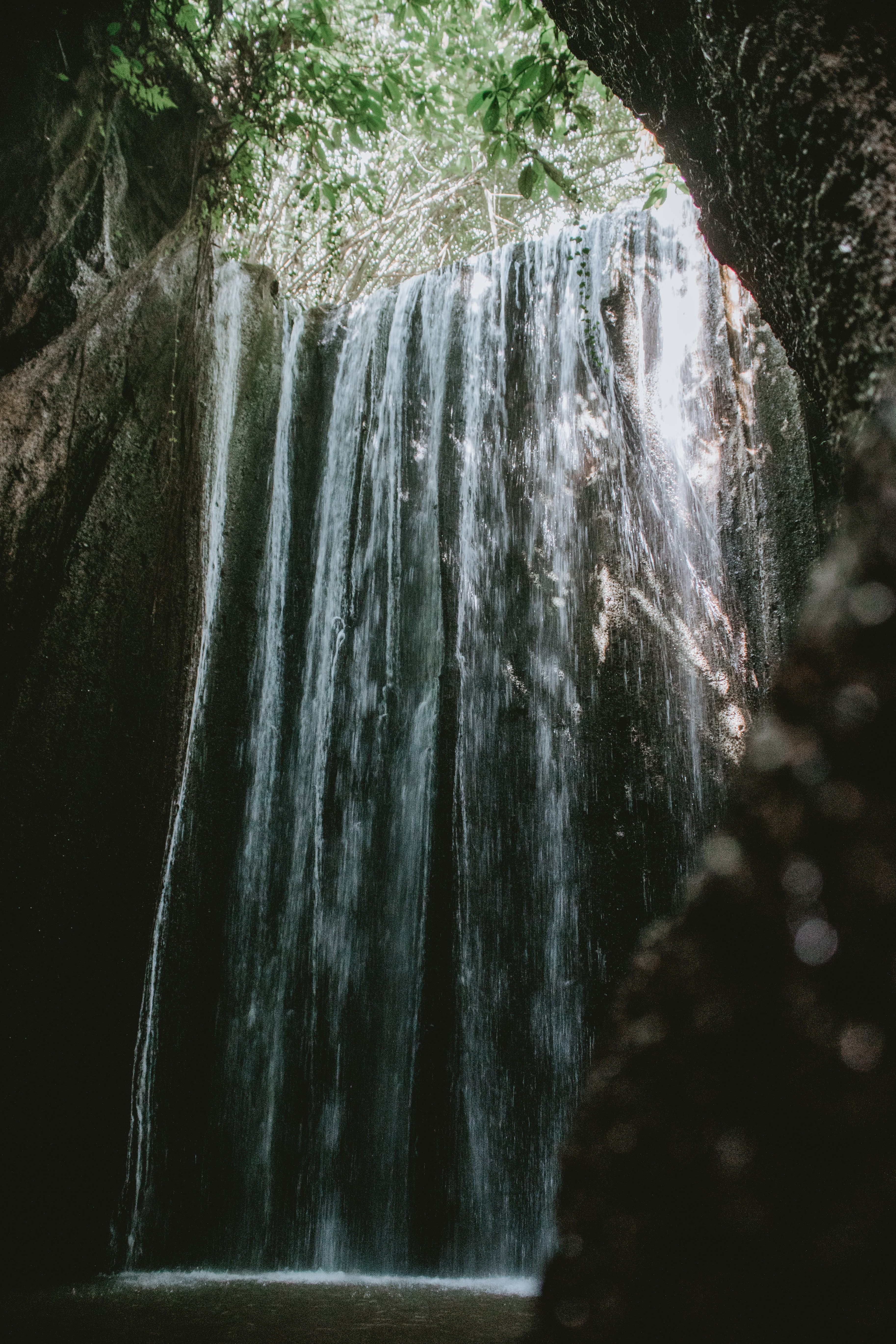 What to expect at Tukad Cepung Waterfall?