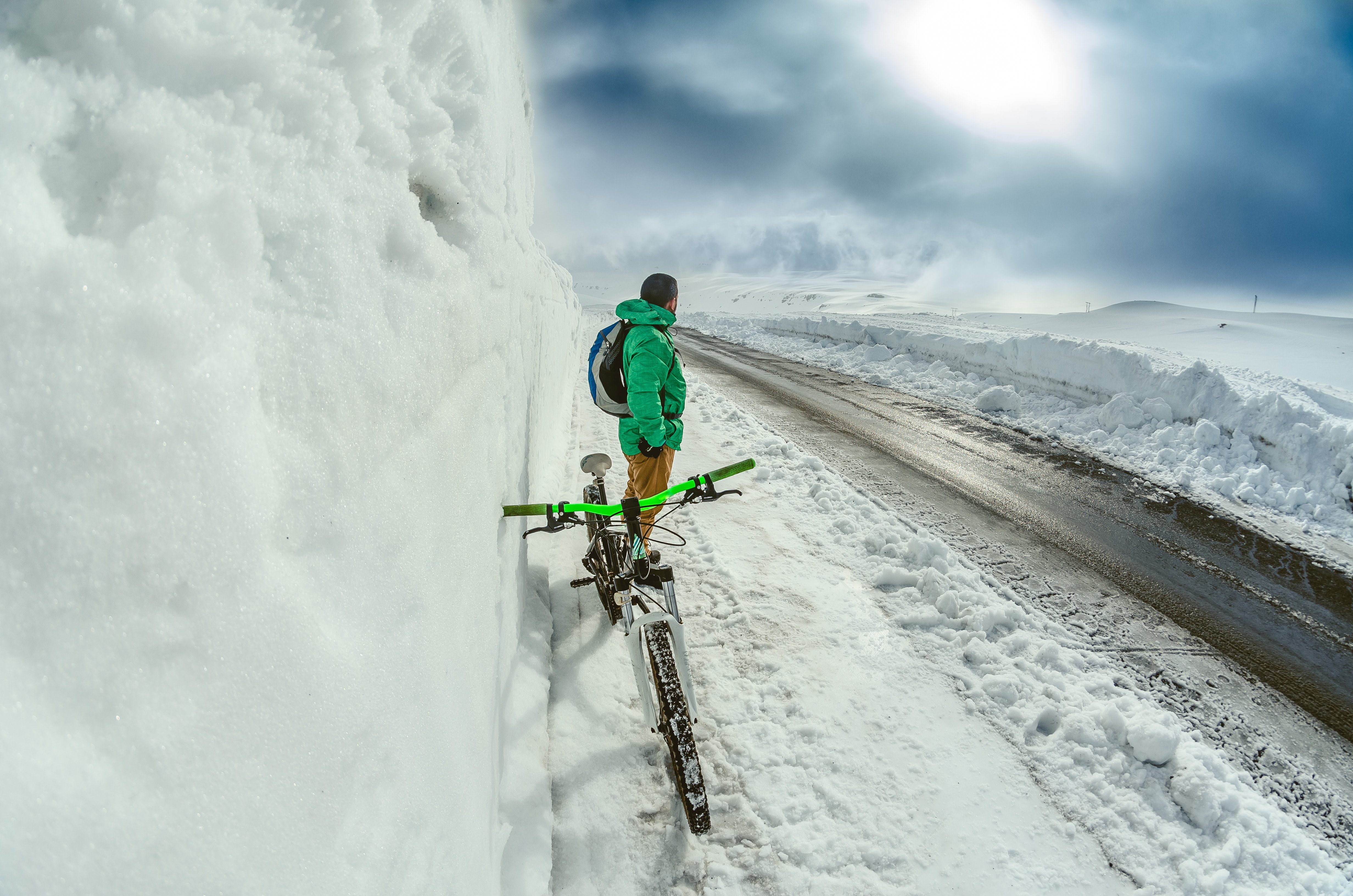 Mountain Biking, Adventurous Things To Do In Iceland