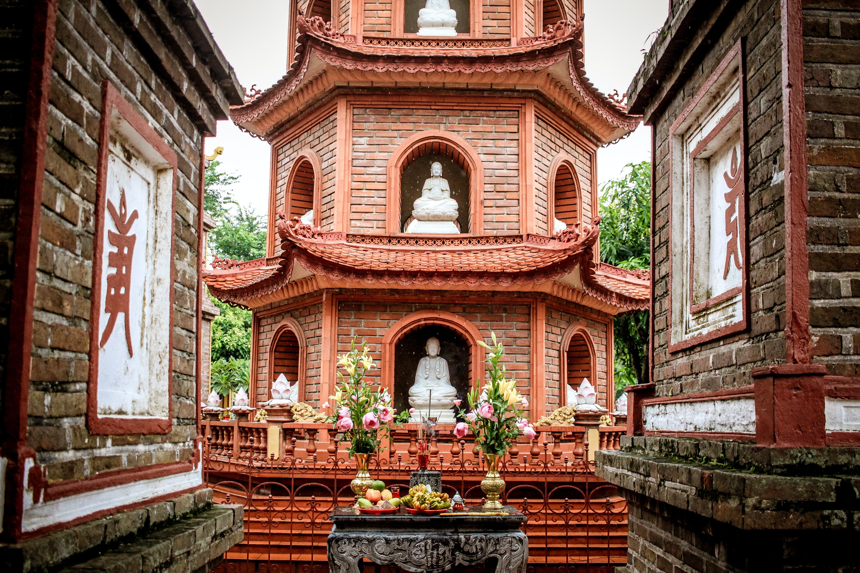 Tran Quoc Pagoda, Hanoi