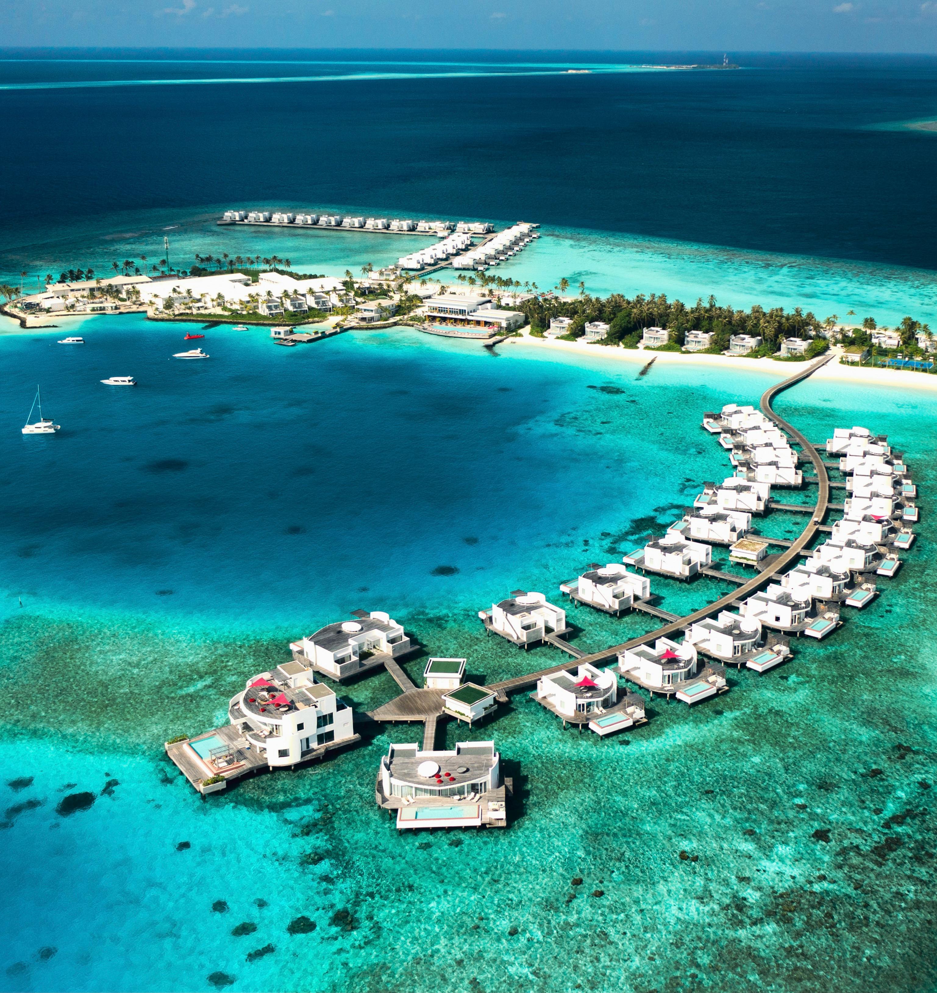 Maldives Local Etiquette: Essential Cultural Dos & Don’ts for Tourists