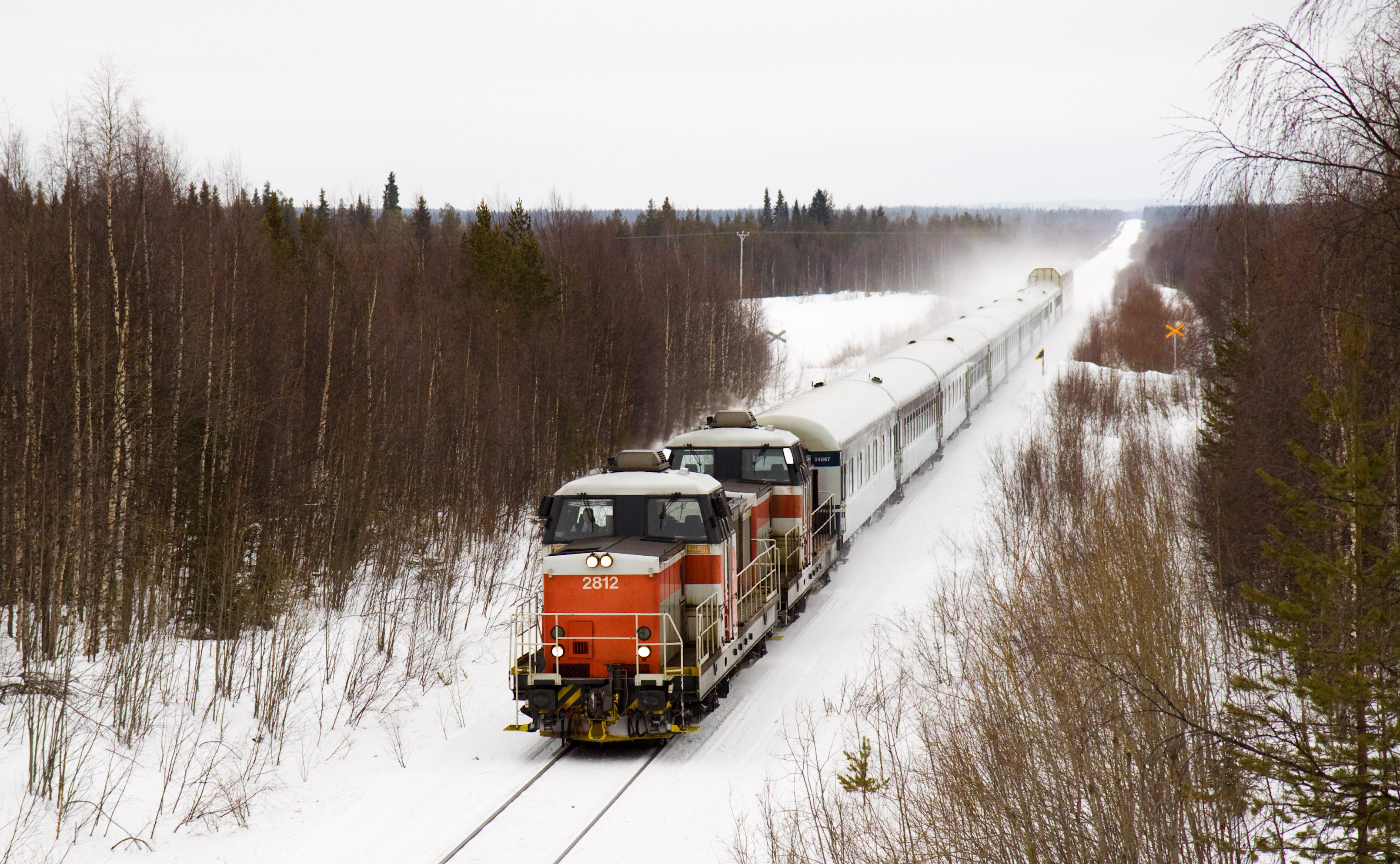 Luxury Train Journeys in Finland : Complete Guide to Scenic Railways & Sleeper Trains